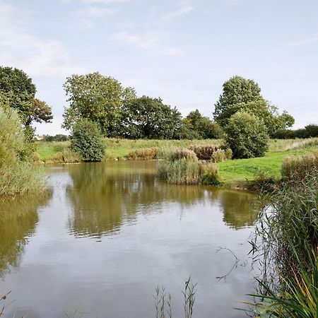 Mint - E4322 Villa Ludham Luaran gambar